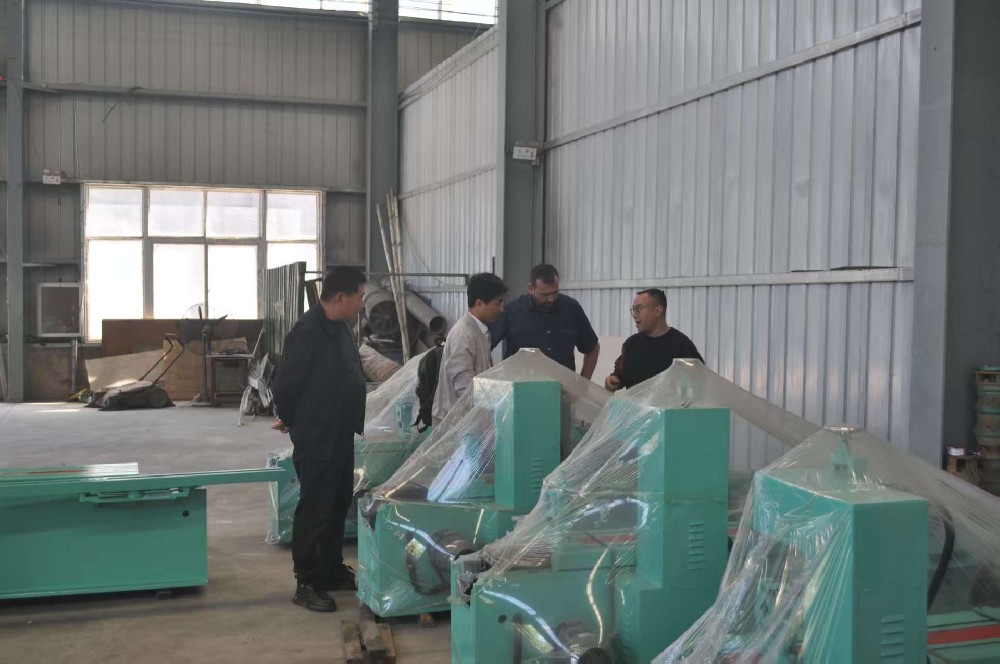 河南权丰：南非客户考察促成首次出口，粮机产品扬帆出海